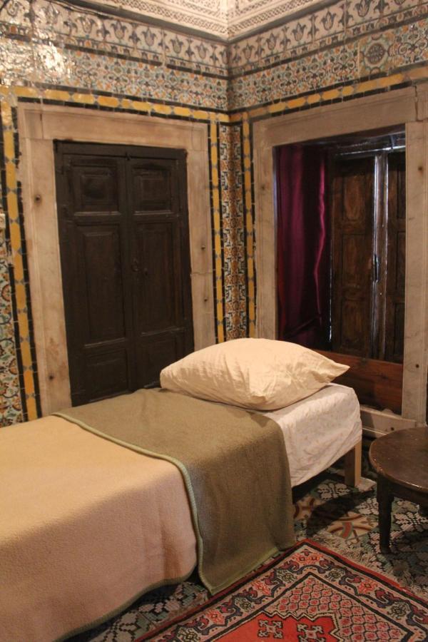 Maison Du 18Eme Siecle Tunis Bagian luar foto